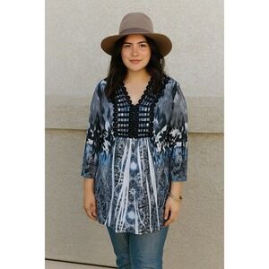 WORLD UNITY Womens Size Large Embellished Tribal Boho Long Sleeve Tunic Shirt